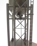 105-A-tour-a-charbon-metal-08