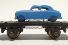 156 métal série fiat 1400  bleue