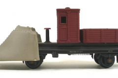 163 E