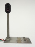 293-signal-ovale-colonne-grise-vis-gauche-plaque-CC-01