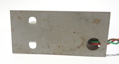 293-signal-ovale-colonne-grise-vis-gauche-plaque-CC-05