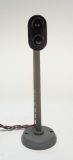296-signal-ovale-colonne-socle-rond-vis-a-droite-01