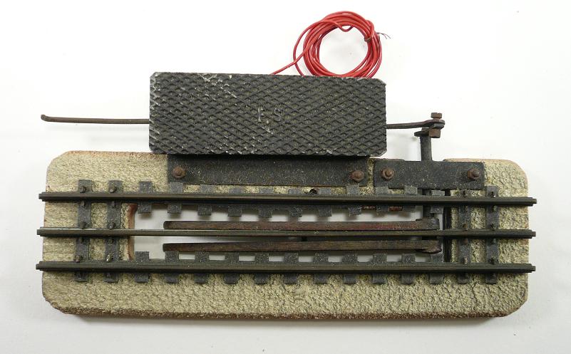 90 A